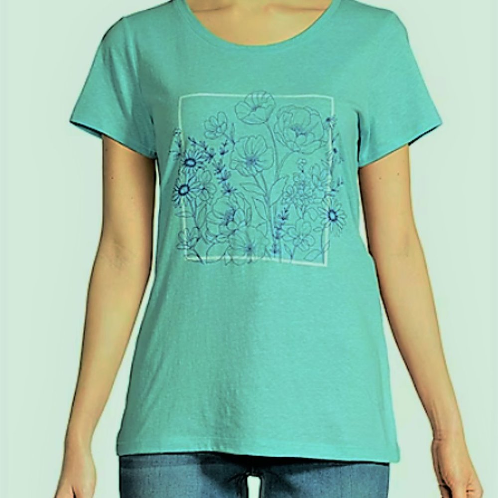 💖 St. John's Bay Green Crew FLOWER BOX short  sleeve T shirt MEDIUM NWT
